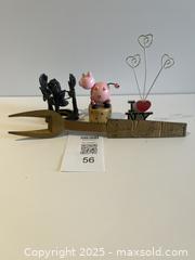 MaxSold Auction: Household Knick-Knacks Lot 1 - Ottawa (Ontario, Canada) SELLER MANAGED Downsizing Online Auction - Landover Crescent