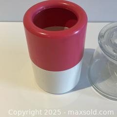 MaxSold Auction: Knick-knack&#39;s - Ottawa (Ontario, Canada) SELLER MANAGED Downsizing Online Auction - Landover Crescent