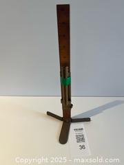 MaxSold Auction: Vintage Skirt Trimmer - Ottawa (Ontario, Canada) SELLER MANAGED Downsizing Online Auction - Landover Crescent