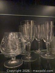 MaxSold Auction: Lot of Vintage Drinking Glassware - Toronto (Ontario, Canada) SELLER MANAGED Downsizing Online Auction - Grenview Boulevard South
