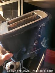MaxSold Auction: Toastmaster 2-Slice Pop-Up Toaster, Black with Stainless Trim - Kingston (Ontario, Canada) SELLER MANAGED Reseller Online Auction - Development Drive (STORAGE)