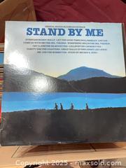 MaxSold Auction: Record lot 3 - New Tecumseth (Ontario, Canada) SELLER MANAGED Downsizing Online Auction - Maple Avenue West