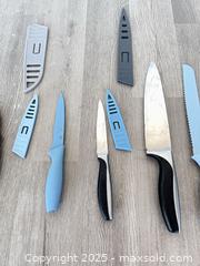 MaxSold Auction: Kitchen cutting utensil lot - Cocoa (Florida, USA) SELLER MANAGED Estate Sale Online Auction - Broadcast Court