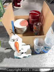 MaxSold Auction: Kitchen saucer, flower, vase and drinking glass lot - Cocoa (Florida, USA) SELLER MANAGED Estate Sale Online Auction - Broadcast Court