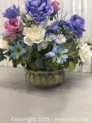 MaxSold Auction: Ceramic Vase with Fake Flower Arrangement - Markham (Ontario, Canada) SELLER MANAGED Downsizing Online Auction - Alden Road (STORAGE)
