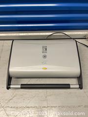 MaxSold Auction: Special Limited Edition Electric Lean Mean Fat Reducing Grilling Machine - Markham (Ontario, Canada) SELLER MANAGED Downsizing Online Auction - Alden Road (STORAGE)