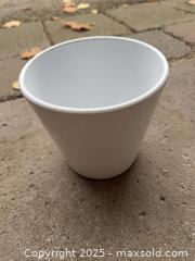 MaxSold Auction: White plant pot  - Toronto (Ontario, Canada) SELLER MANAGED Downsizing Online Auction -  Anglesey Boulevard