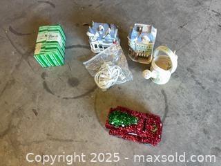 MaxSold Auction: Mixed Home Decor Lot: Ceramic Village Houses, Tin, Cables - Garden City (Georgia, USA) SELLER MANAGED Downsizing Online Auction -  Bryce Industrial Drive