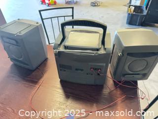 MaxSold Auction: Philips Shelf Stereo / Boombox with CD Player &#38; AM/FM Radio-no power cord - Garden City (Georgia, USA) SELLER MANAGED Downsizing Online Auction -  Bryce Industrial Drive
