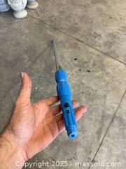 MaxSold Auction: Unger Telescopic Extension Pole, 6–12 ft, Aluminum, 2-Section - Garden City (Georgia, USA) SELLER MANAGED Downsizing Online Auction -  Bryce Industrial Drive