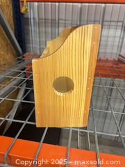 MaxSold Auction: Wall-Mounted Solid Pine Towel Bar / Quilt Hanger, 16–24 in - Garden City (Georgia, USA) SELLER MANAGED Downsizing Online Auction -  Bryce Industrial Drive