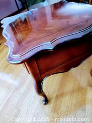 MaxSold Auction: Side Table A - Oakville (Ontario, Canada) SELLER MANAGED Downsizing Online Auction - Pen Street