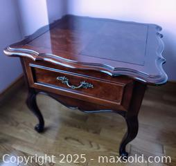 MaxSold Auction: Side Table B - Oakville (Ontario, Canada) SELLER MANAGED Downsizing Online Auction - Pen Street