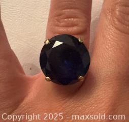MaxSold Auction: Vintage 14k yellow gold sapphire ring - Markham (Ontario, Canada) SELLER MANAGED Downsizing Online Auction - Loring Crescent