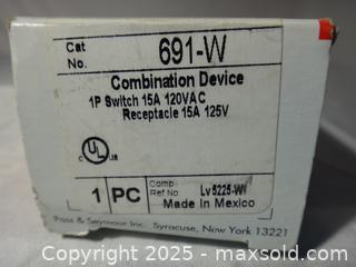 MaxSold Auction: ELECTRICAL DEVICES - Ajax (Ontario, Canada) SELLER MANAGED Downsizing Online Auction - Noake Crescent