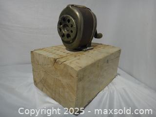 MaxSold Auction: VINTAGE BOSTON MODEL KS PENCIL SHARPENER ON WOOD BLOCK - Ajax (Ontario, Canada) SELLER MANAGED Downsizing Online Auction - Noake Crescent