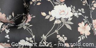 MaxSold Auction: 3 Seater Sofa C - London (Ontario, Canada) PARTNER MANAGED Downsizing Online Auction - Bloomfield Drive