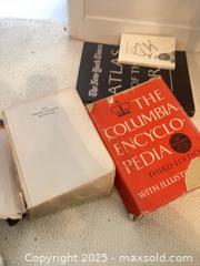 MaxSold Auction: Book lot. A - London (Ontario, Canada) PARTNER MANAGED Downsizing Online Auction - Bloomfield Drive