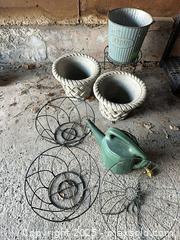 MaxSold Auction: Outdoor Pots.    B - London (Ontario, Canada) PARTNER MANAGED Downsizing Online Auction - Bloomfield Drive