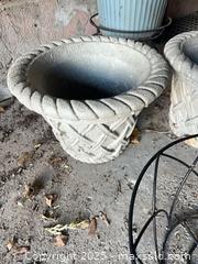 MaxSold Auction: Outdoor Pots.    B - London (Ontario, Canada) PARTNER MANAGED Downsizing Online Auction - Bloomfield Drive