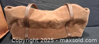 MaxSold Auction: Aldo Purse &#38; Brown Bag - Frederick (Maryland, USA) PARTNER MANAGED Reseller Online Auction -  English Muffin Way