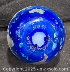 MaxSold Auction: Signed Paperweight  - Frederick (Maryland, USA) PARTNER MANAGED Reseller Online Auction -  English Muffin Way