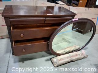 MaxSold Auction: Vtg Claw Foot Dresser with Mirror - Frederick (Maryland, USA) PARTNER MANAGED Reseller Online Auction -  English Muffin Way