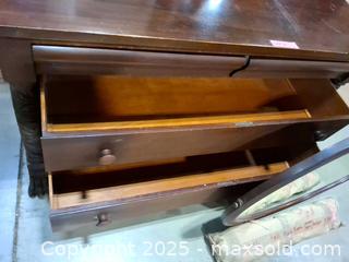 MaxSold Auction: Vtg Claw Foot Dresser with Mirror - Frederick (Maryland, USA) PARTNER MANAGED Reseller Online Auction -  English Muffin Way