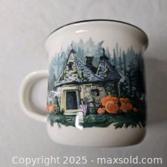 MaxSold Auction: Set Of 4 Owlcrate The Royalty Mugs - Riverview (Florida, USA) SELLER MANAGED Downsizing Online Auction -  Holly Heath Drive