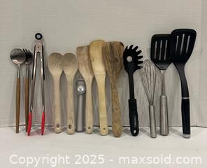 MaxSold Auction: Kitchen Utensil Lot - Vaughan (Ontario, Canada) SELLER MANAGED Downsizing Online Auction - Abell Avenue