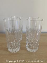 MaxSold Auction: Highball glasses (4 pieces) - Mississauga (Ontario, Canada) SELLER MANAGED Moving Online Auction - Nahani Way