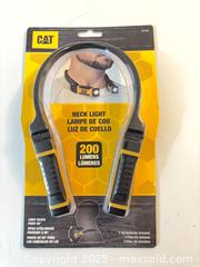 MaxSold Auction: CAT CT7100 Neck Light 200 Lumens Black &#38; Yellow - Carleton Place  (Ontario, Canada) SELLER MANAGED Downsizing Online Auction -Goodwood Crescent