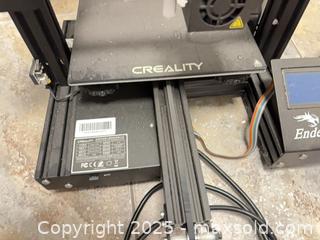 MaxSold Auction: Creality Ender-3 Pro FDM Desktop 3D Printer - Carleton Place  (Ontario, Canada) SELLER MANAGED Downsizing Online Auction -Goodwood Crescent