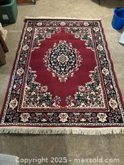 MaxSold Auction: Sears Traditional Oriental Medallion Rug 5&#39;3&#34; x 7&#39;6&#34; - Carleton Place  (Ontario, Canada) SELLER MANAGED Downsizing Online Auction -Goodwood Crescent