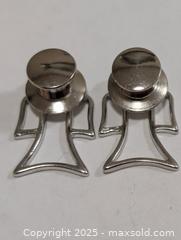 MaxSold Auction: Silver(5.51g) Earring  - Toronto (Ontario, Canada) PARTNER MANAGED Downsizing Online Auction - Queen Street East