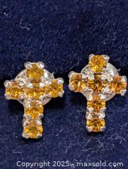 MaxSold Auction: Silver Earring - Toronto (Ontario, Canada) PARTNER MANAGED Downsizing Online Auction - Queen Street East