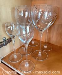 MaxSold Auction: Set of 4 Stemmed Wine Glasses &#38; 2 Brandy Snifters with Gold Spiral Band  - Lakeshore (Ontario, Canada) PARTNER MANAGED Estate Sale Online Auction - County Road 42