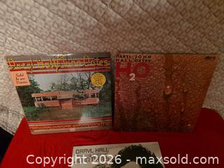 MaxSold Auction: Hall + Oats Record Albums  - Greece (New York, USA) SELLER MANAGED Downsizing Online Auction -  Joanne Drive (STORAGE)