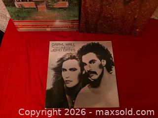 MaxSold Auction: Hall + Oats Record Albums  - Greece (New York, USA) SELLER MANAGED Downsizing Online Auction -  Joanne Drive (STORAGE)