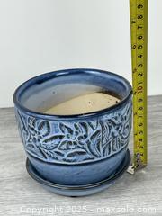 MaxSold Auction: Cute Blue Decorative Flower Pot - Whitby (Ontario, Canada) SELLER MANAGED Downsizing Online Auction - Dundas Street E (STORAGE)