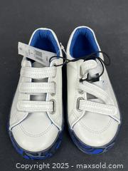 MaxSold Auction: NEW White &#38; Blue Velcro Sneakers (Children&#39;s Size 8) - Whitby (Ontario, Canada) SELLER MANAGED Downsizing Online Auction - Dundas Street E (STORAGE)