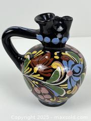 MaxSold Auction: Vintage Small Decorative Hand Painted Artistic Vase - Whitby (Ontario, Canada) SELLER MANAGED Downsizing Online Auction - Dundas Street E (STORAGE)