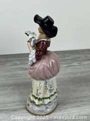 MaxSold Auction: Vintge Porcelain Woman with Dove and Flowers Figurine (Unmarked) - Whitby (Ontario, Canada) SELLER MANAGED Downsizing Online Auction - Dundas Street E (STORAGE)