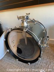 MaxSold Auction: 3-Piece Ludwig Drum Kit (Bass + 2 Toms) B - Los Angeles (California, USA) Estate Sale Online Auction - La Castana Drive