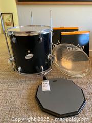MaxSold Auction: Ludwig Accent CS - Black (Gloss) B - Los Angeles (California, USA) Estate Sale Online Auction - La Castana Drive