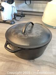 MaxSold Auction: Lodge Cast Iron A  - Newmarket (Ontario, Canada) SELLER MANAGED Downsizing Online Auction - Harry Walker Parkway S (STORAGE)