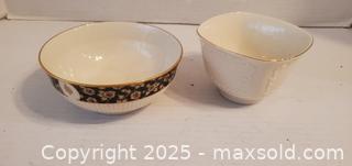 MaxSold Auction: (2) Lenox Serving Bowls  - Rockaway (New Jersey, USA) SELLER MANAGED Downsizing Online Auction - Miami Trail