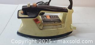 MaxSold Auction: General Electric Green Iron - working - Rockaway (New Jersey, USA) SELLER MANAGED Downsizing Online Auction - Miami Trail