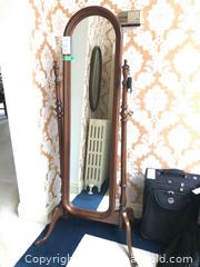 MaxSold Auction: Beveled Mirror  - Toronto (Ontario, Canada) PARTNER MANAGED Estate Sale Online Auction - Edmund Gate