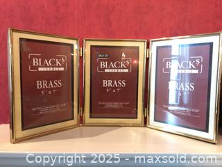 MaxSold Auction: Picture Frames  - Toronto (Ontario, Canada) PARTNER MANAGED Estate Sale Online Auction - Edmund Gate